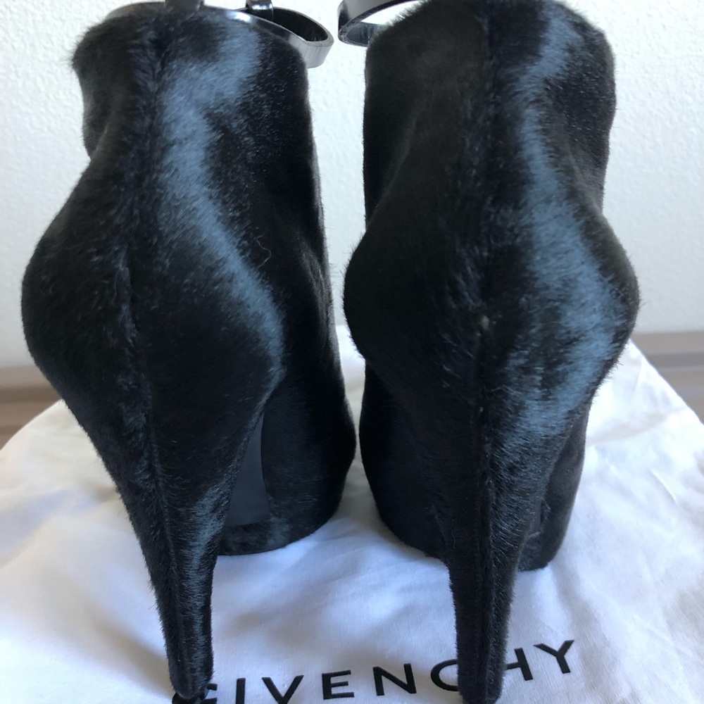 Givenchy Calf Hair Ankle Boots 39.5 - Picture 7 of 8